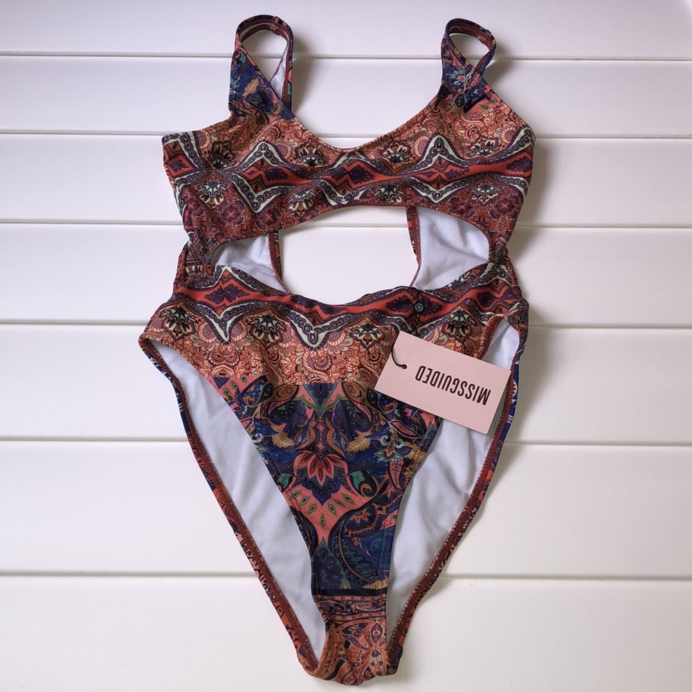 NWT missguided one piece Paisley cut out Swimsuit - Picture 3 of 13